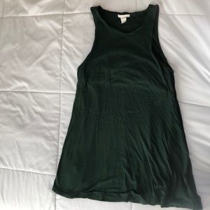 Super cute sleeveless short dress with pockets